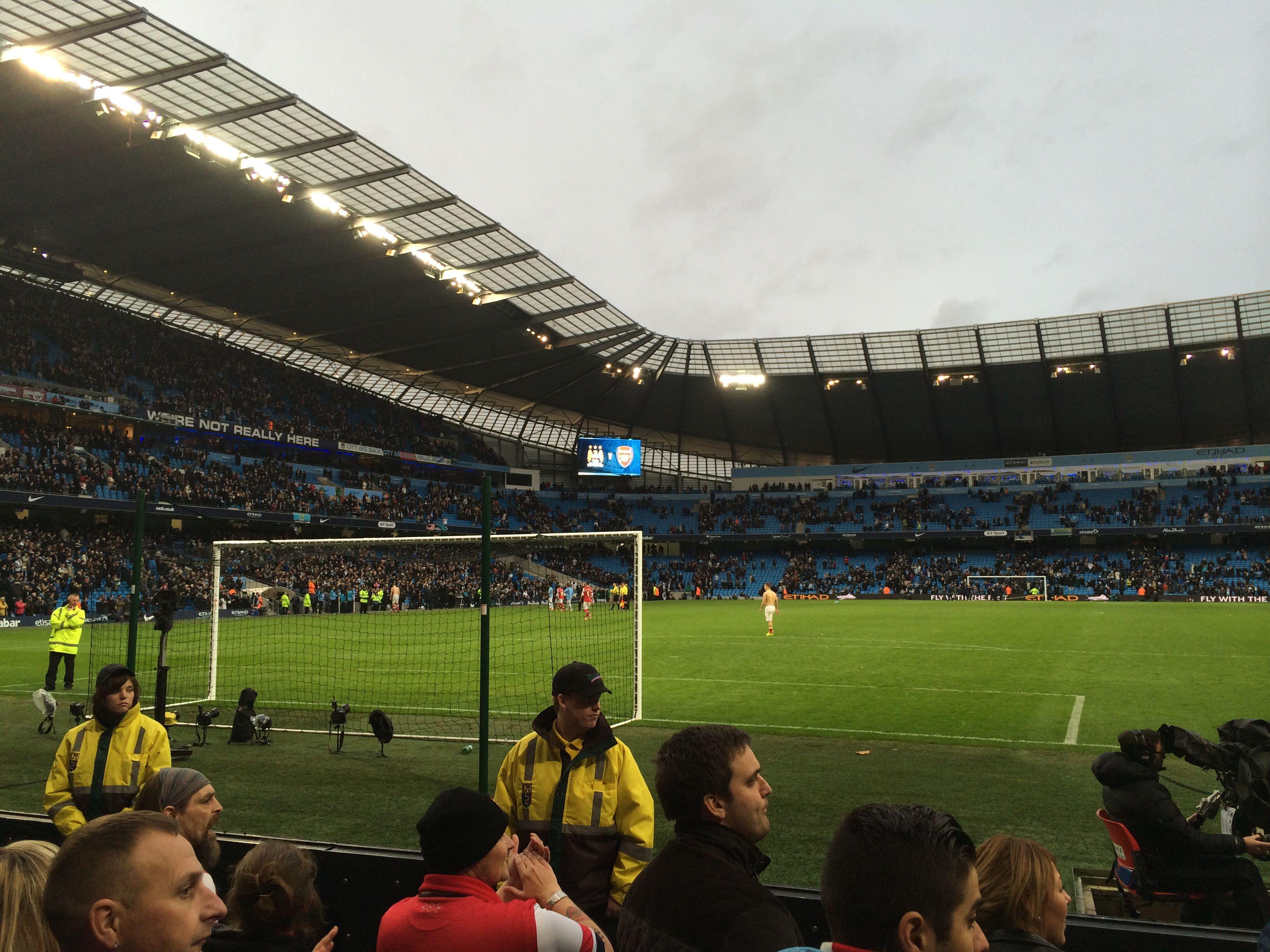 同时尊重球 同时尊重球